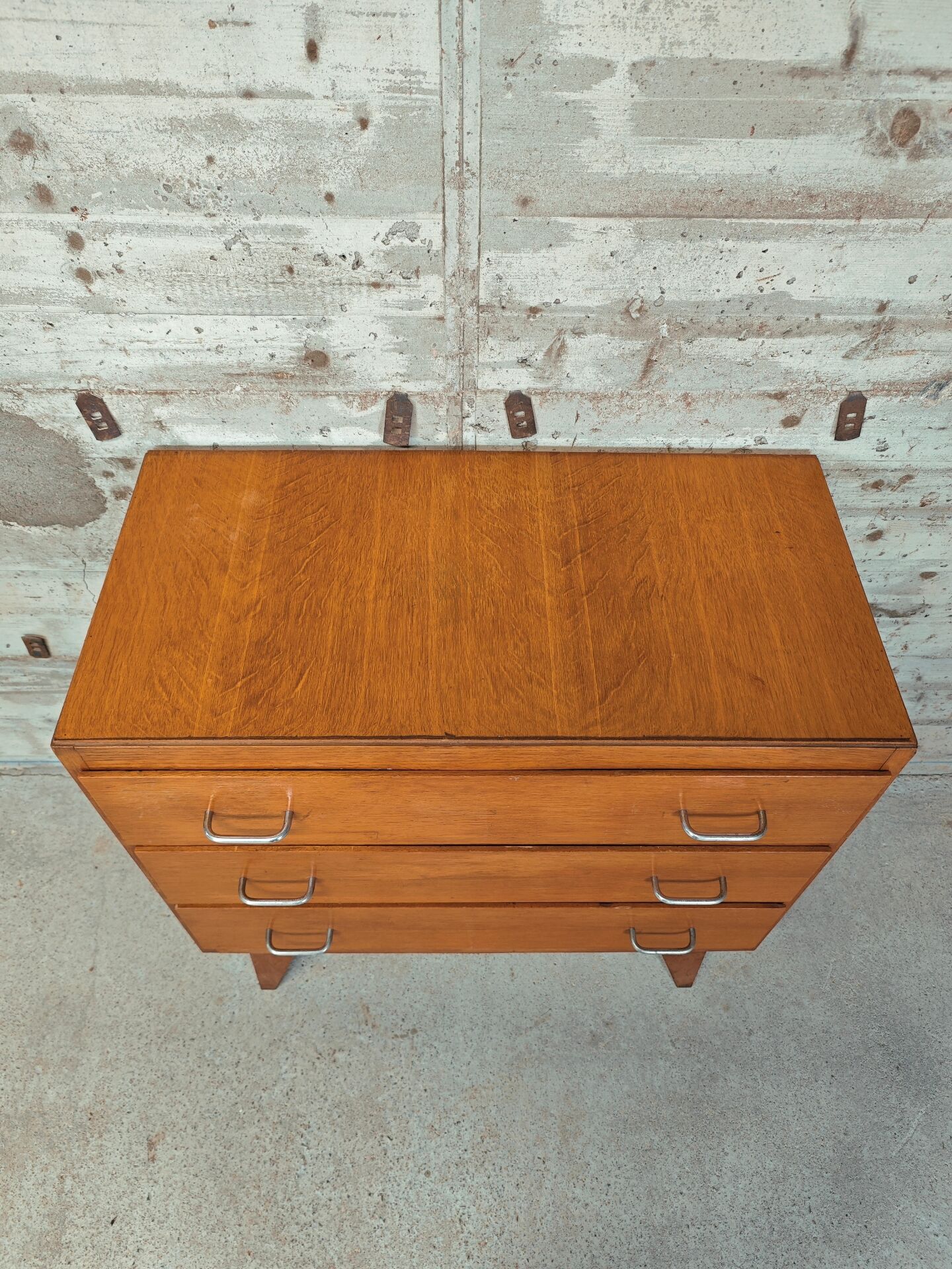 Vintage chest of drawers