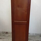 Double curtain cabinet