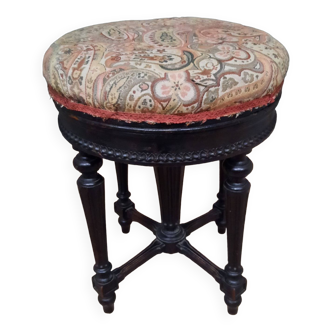 Napoleon III piano stool