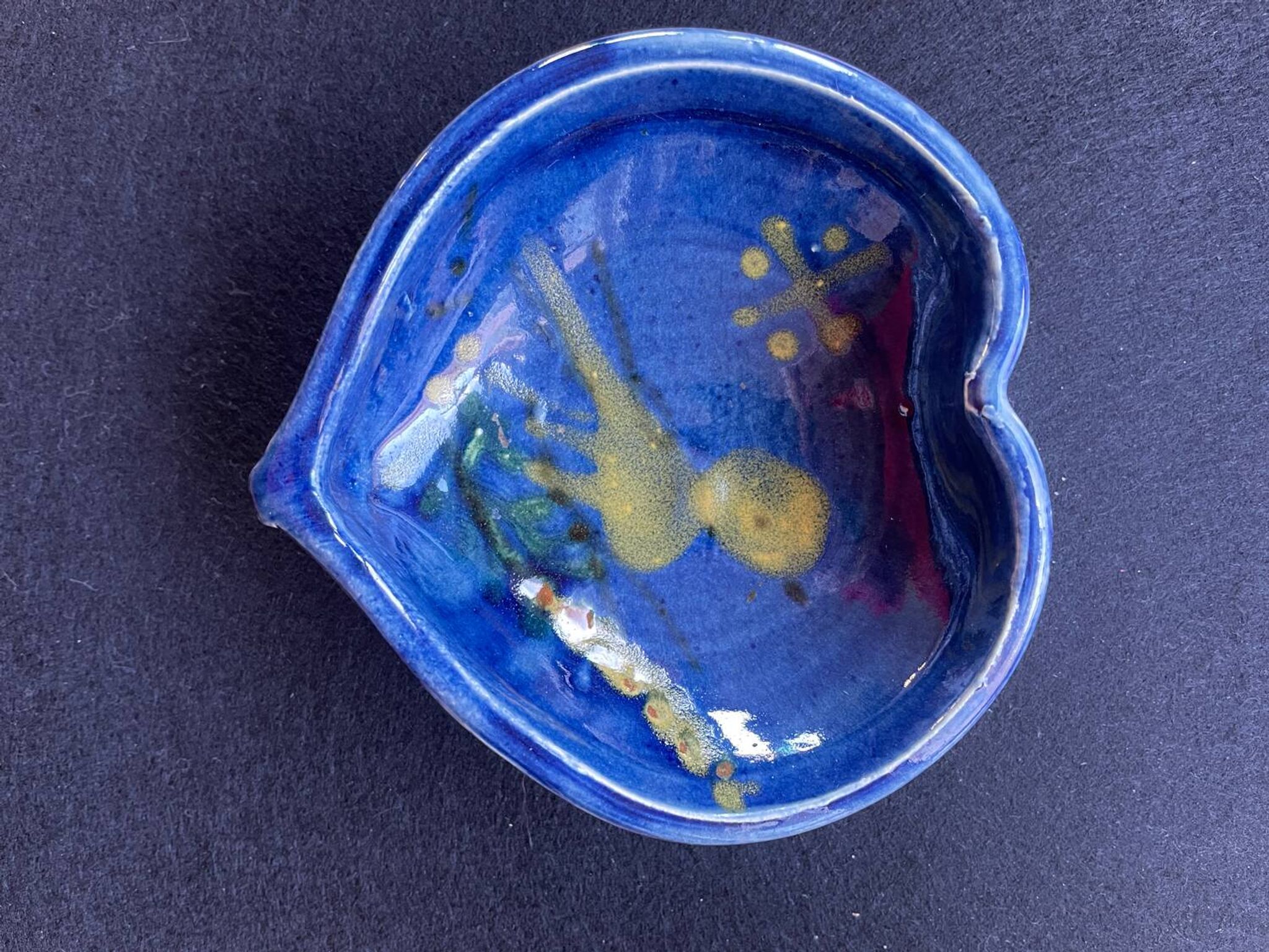Heart ashtray Annecy pottery Saint-Jorioz
