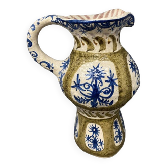 André L'Helguen for Keraluc, QUIMPER - Polychrome earthenware pitcher decorated with stylized flowers