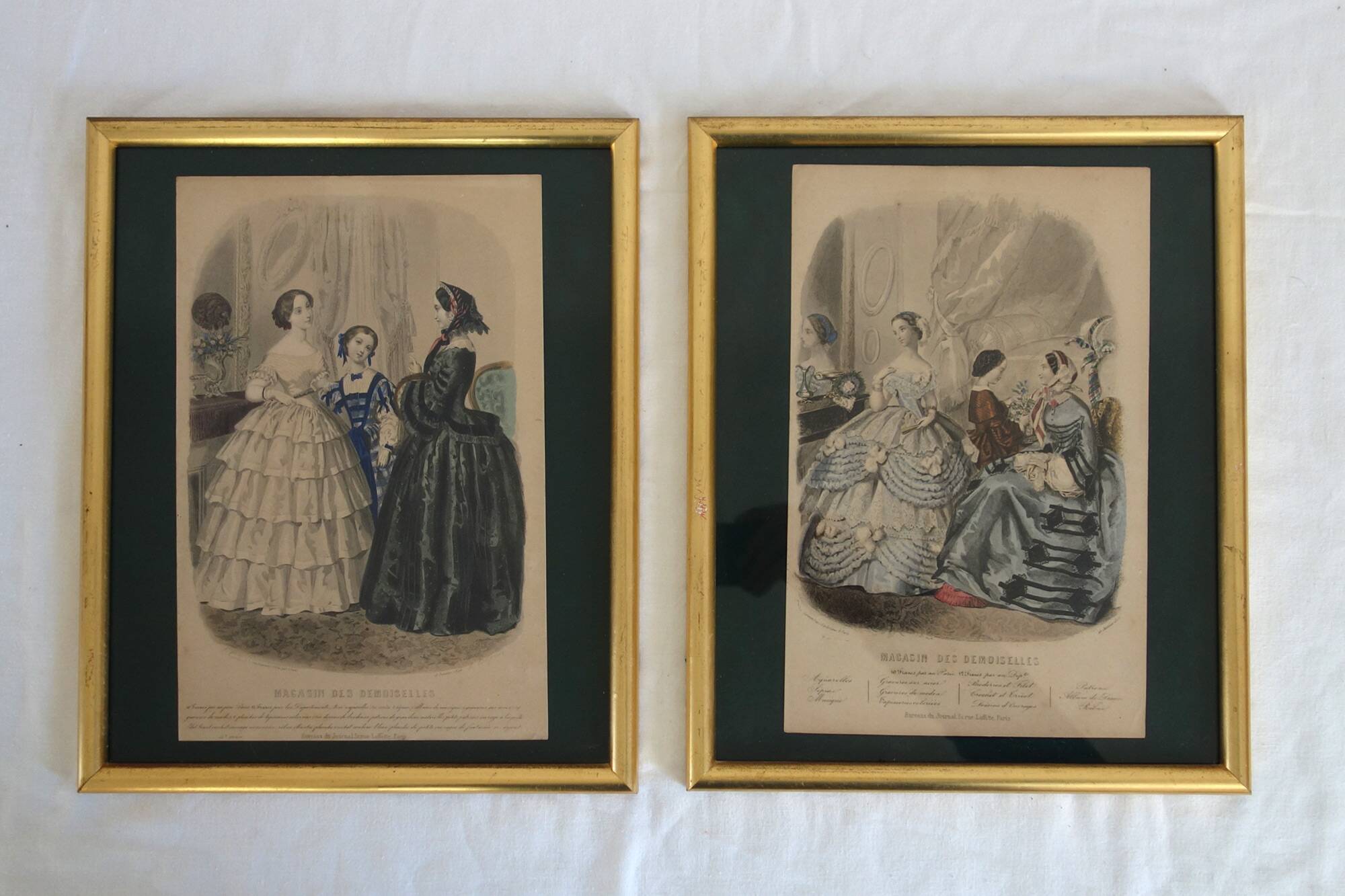 Set of 2 19th century fashion prints - Magasin Des Demoiselles