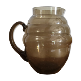 Carafe en verre ambré