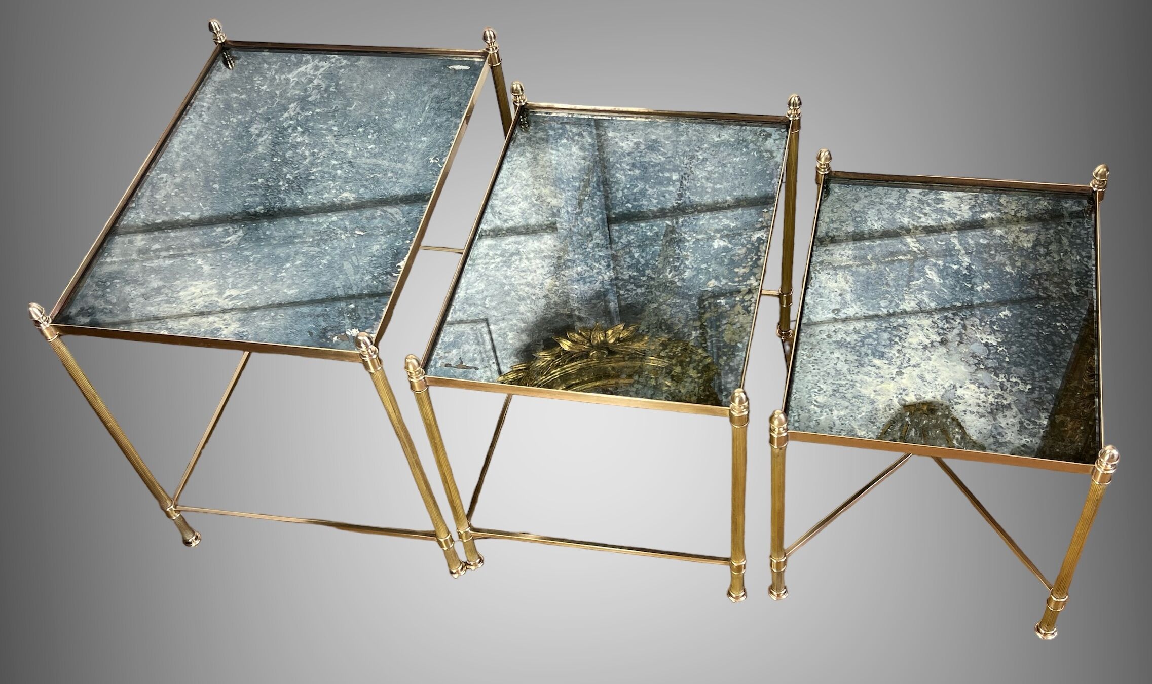 Nest of table from “maison bagués 1970” in gilt bronze and glass tops