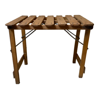 Folding stool