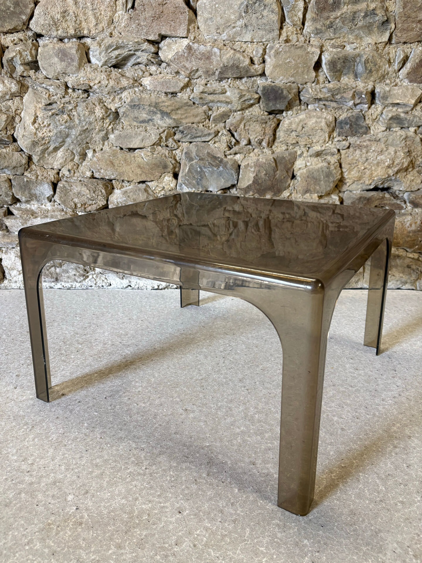 Square coffee table in moulded plastic, 1970
