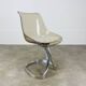 4 chaises par Michel Charron, 1970, plexiglas et aluminium