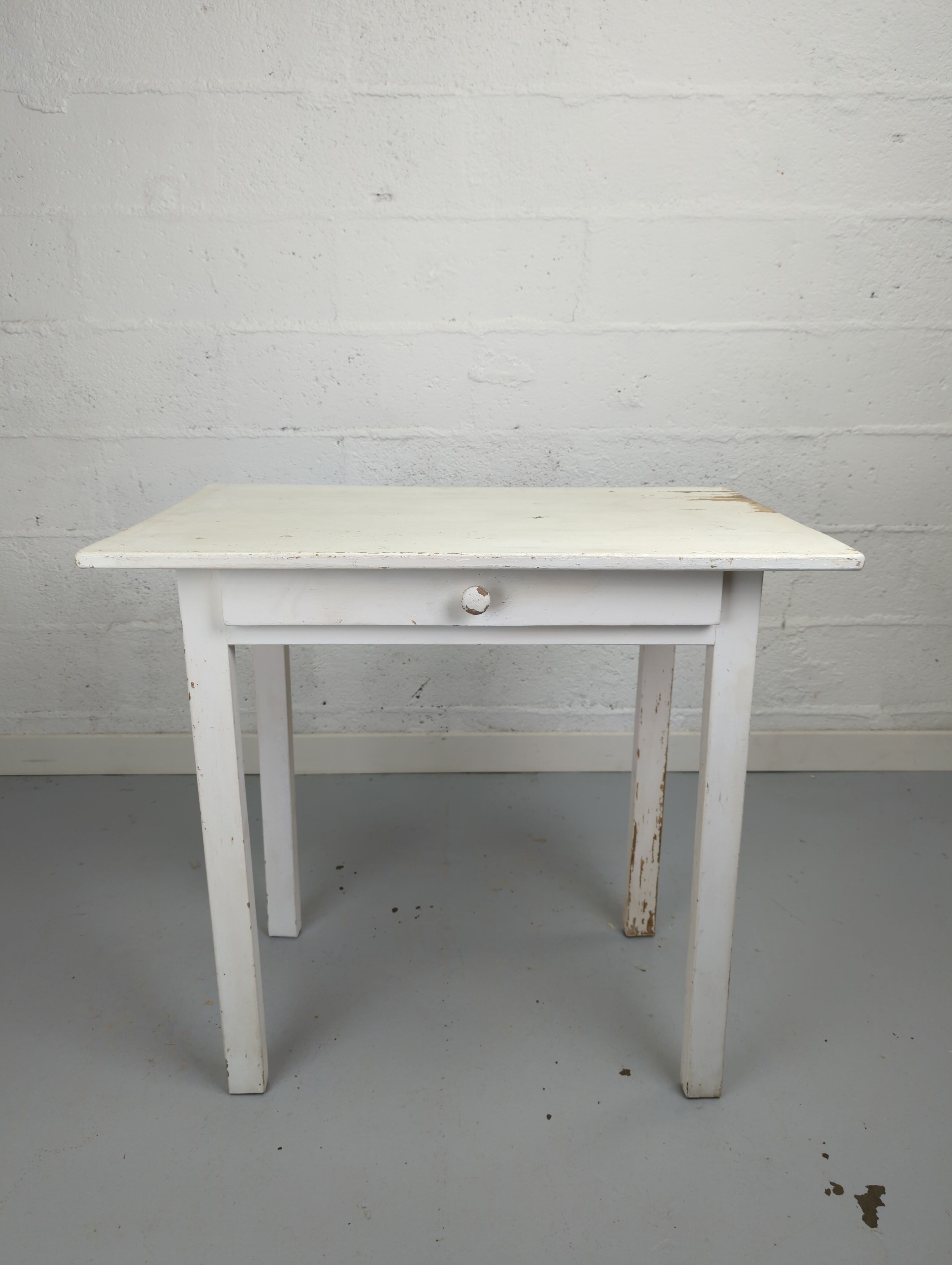 White old farmhouse table