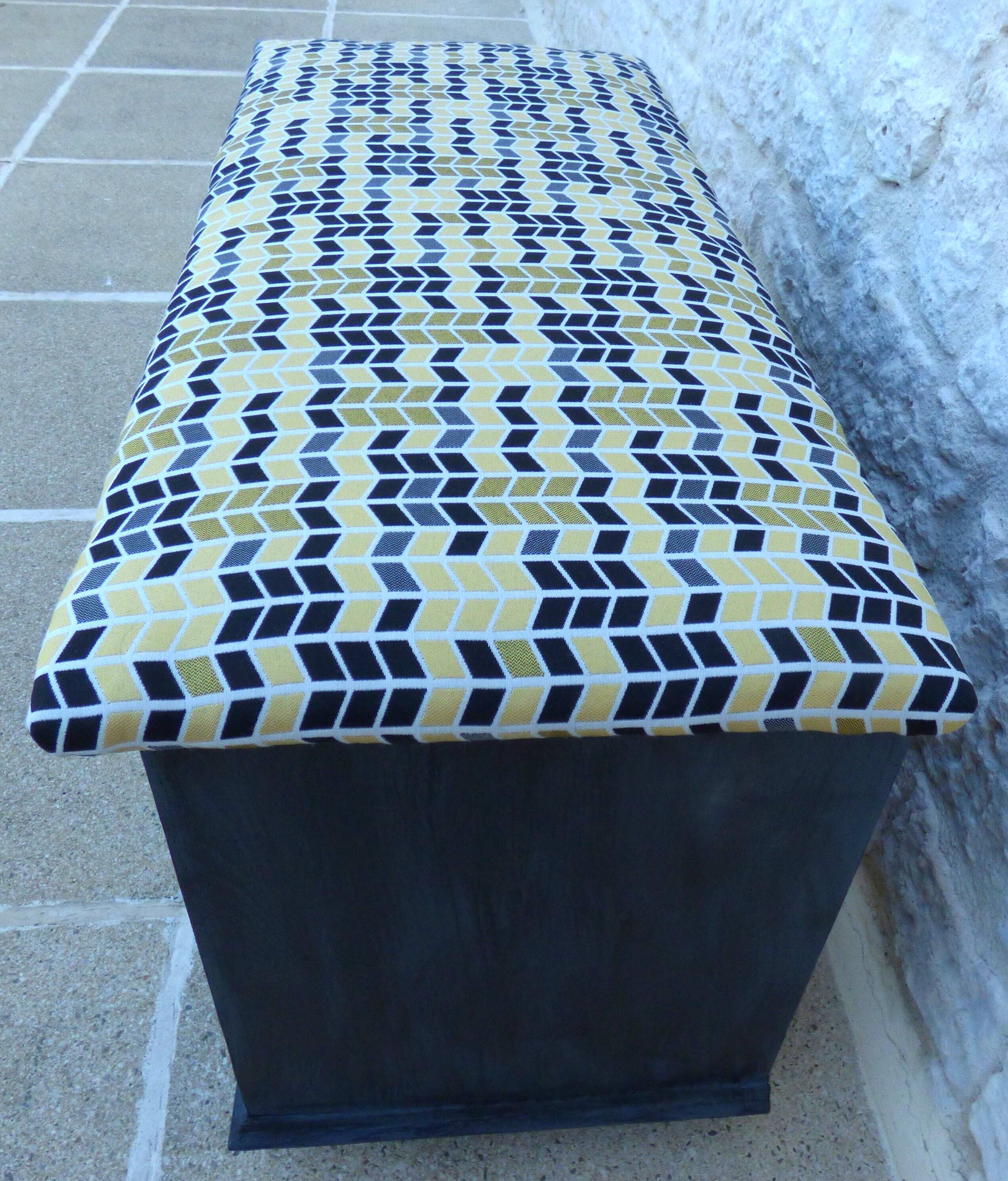 Wooden storage chest or bed end with padded top - Totally real