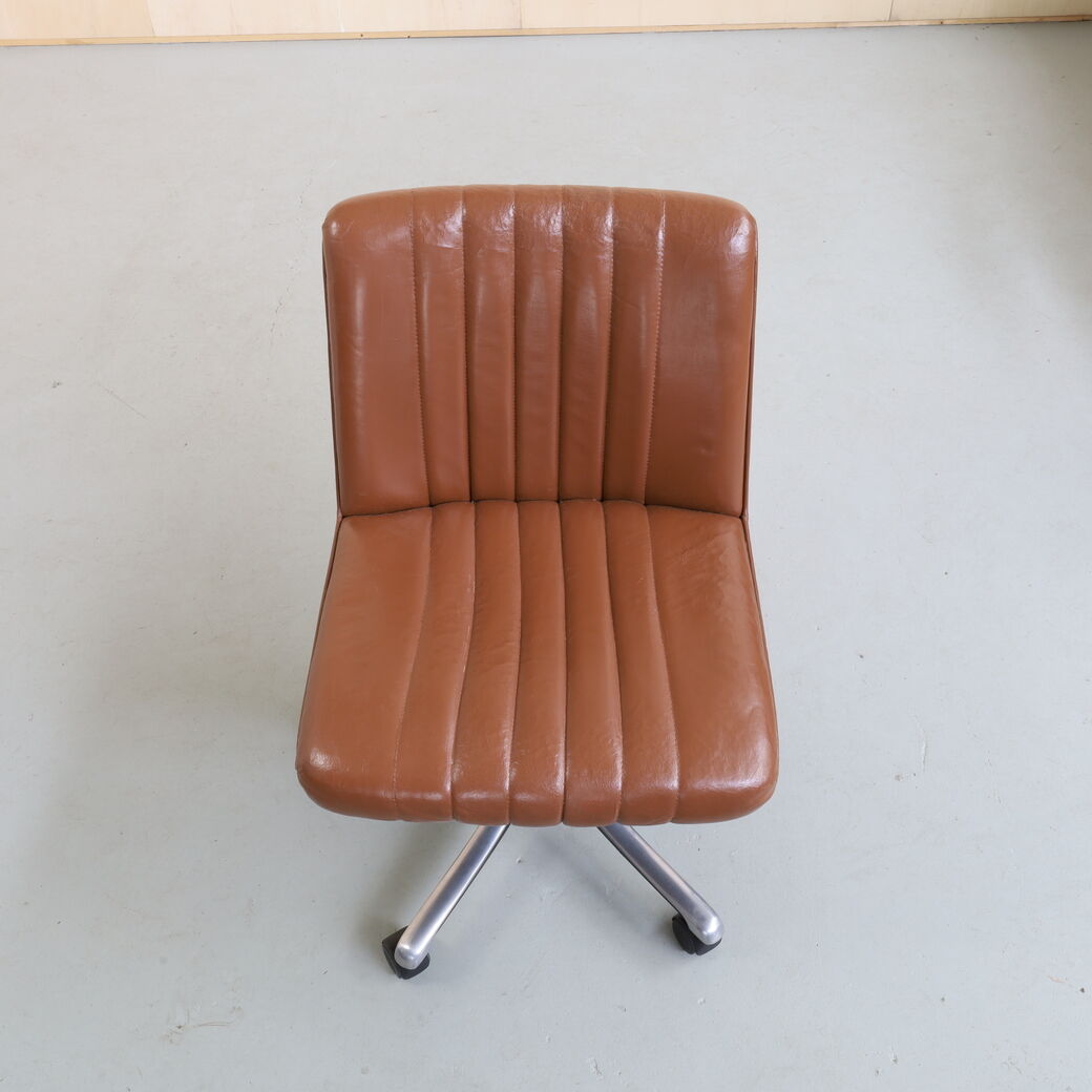 Office Chair by Osvaldo Borsani for Techno, 1970s