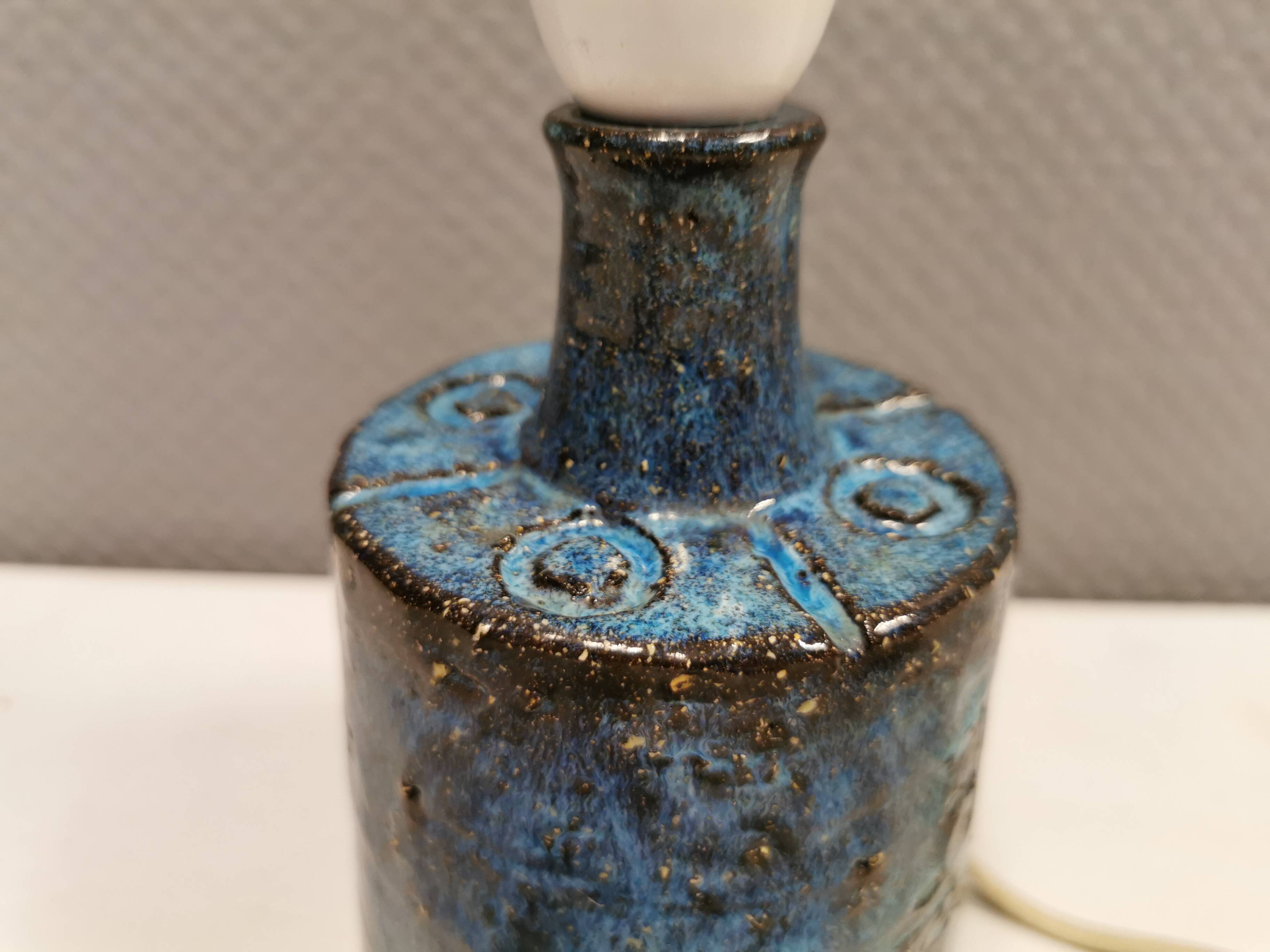 Small table lamp in ceramic, from Danish Sejer Ceramics, estimated 1970s.