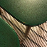 Suite de 3 chaises en skaï vert chiné noir