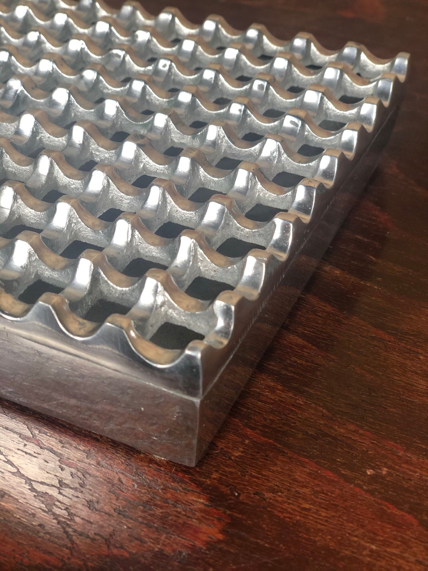 Aluminium cast iron ashtray Scandinavian design 60'S