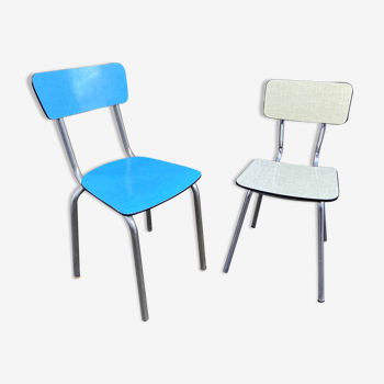 Paire de chaises en formica