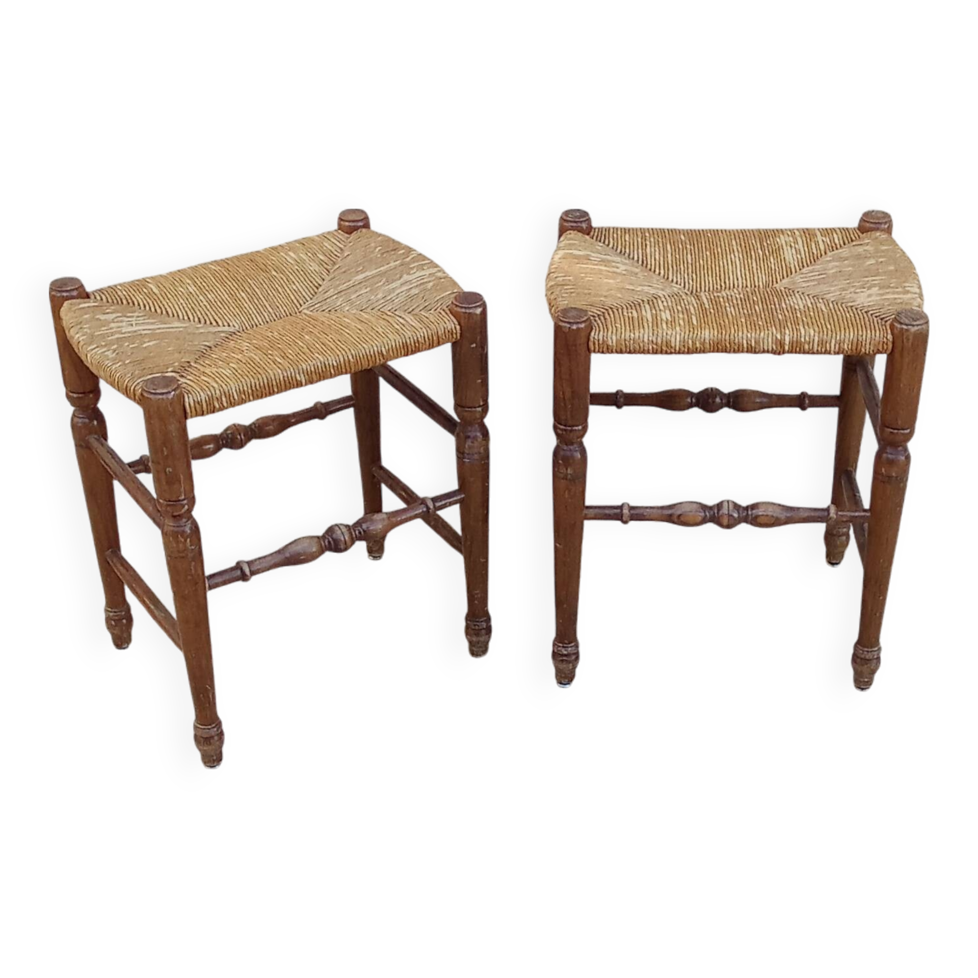 Pair of vintage wooden and straw stools from the 1950s, rectangular.