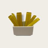 Knife holder, tableware, covered rest