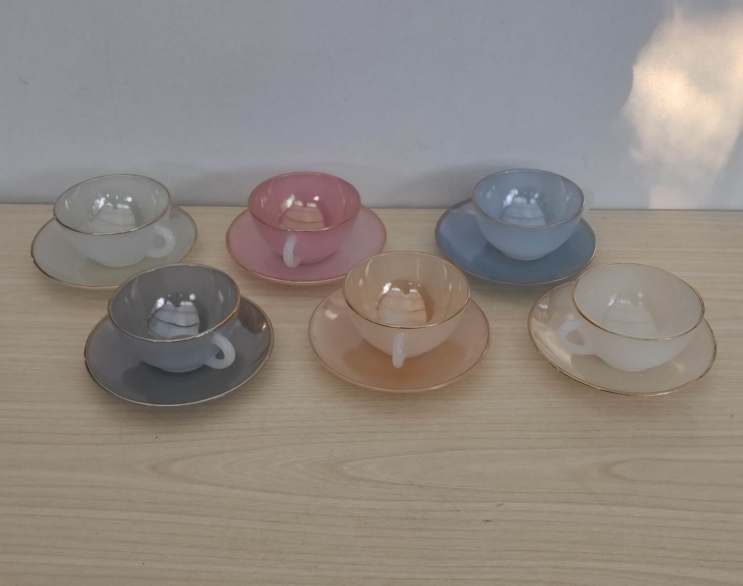 Service à Café Et Cupcake Unico – Lot De 9 Pièces En Plastique, Cafetière, Tasses, Soucoupes Et Gâteaux – Jeu D’imitation Dès 3 Ans