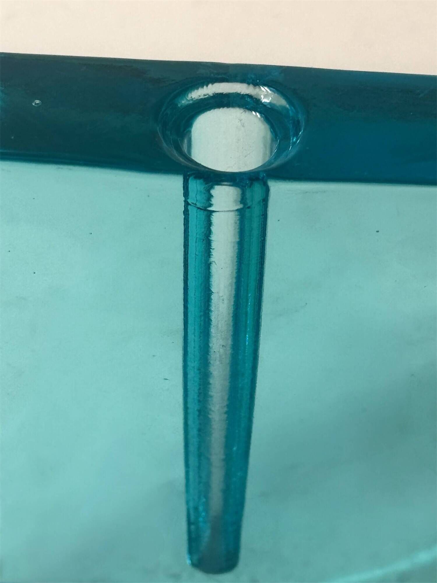 single flower vase / square sculpture in Murano glass, Italy 1970
