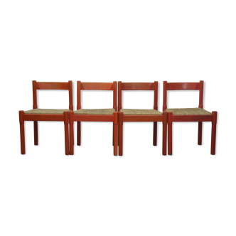 Lot de 4 chaises carimate rouges par Vico Magistretti