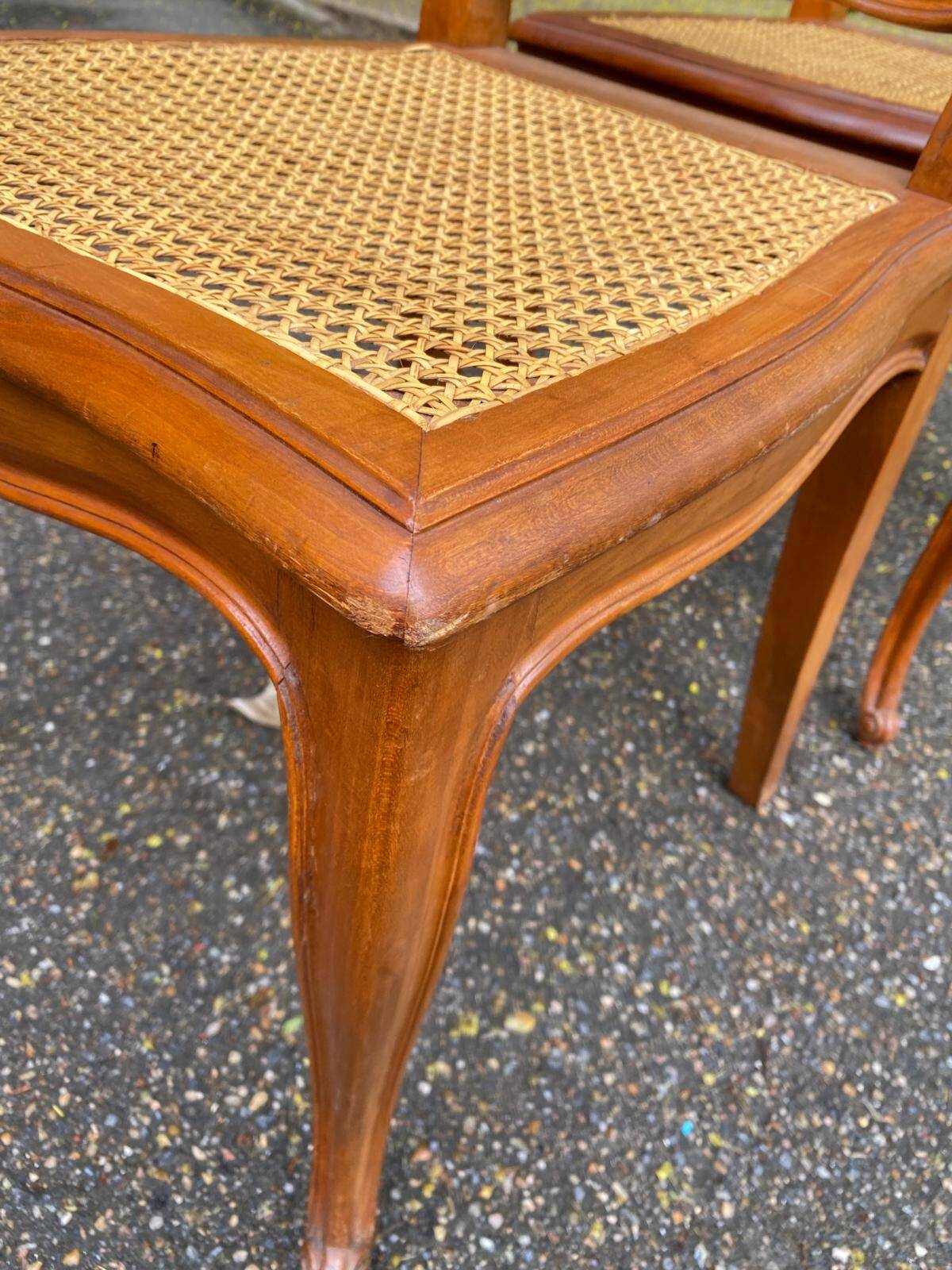 4 Louis XV caned dining chairs from the 20th century.