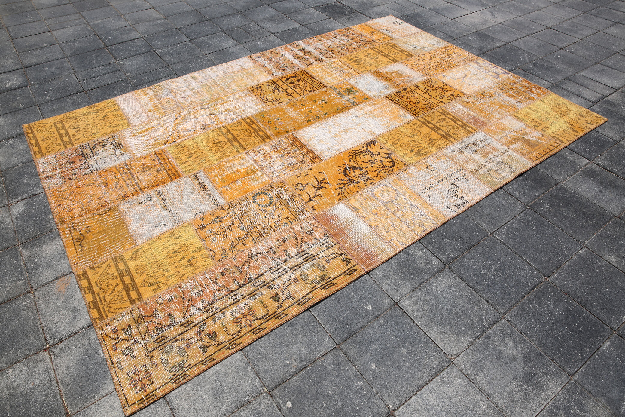 Patchwork carpet 202x302cm