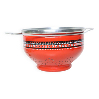 Pretty enameled metal strainer, 1970, vintage