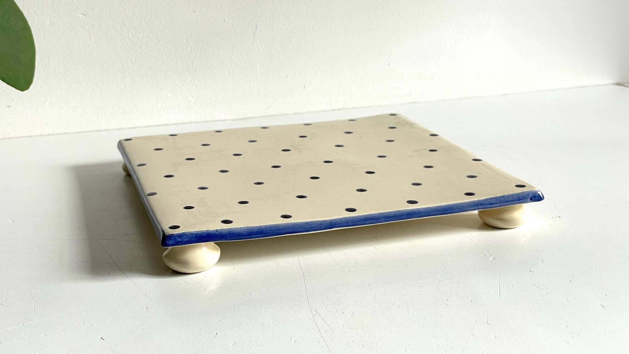 St Clément Vintage Polka Dot Ceramic Trivet