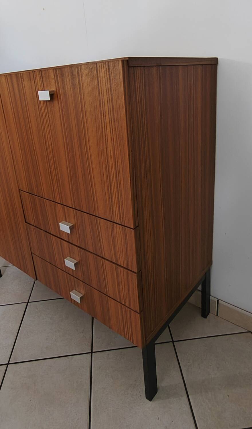 Superb and rare vintage 1960s sideboard