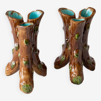Paire de vases tripodes Art Nouveau en majolique branches d'arbre