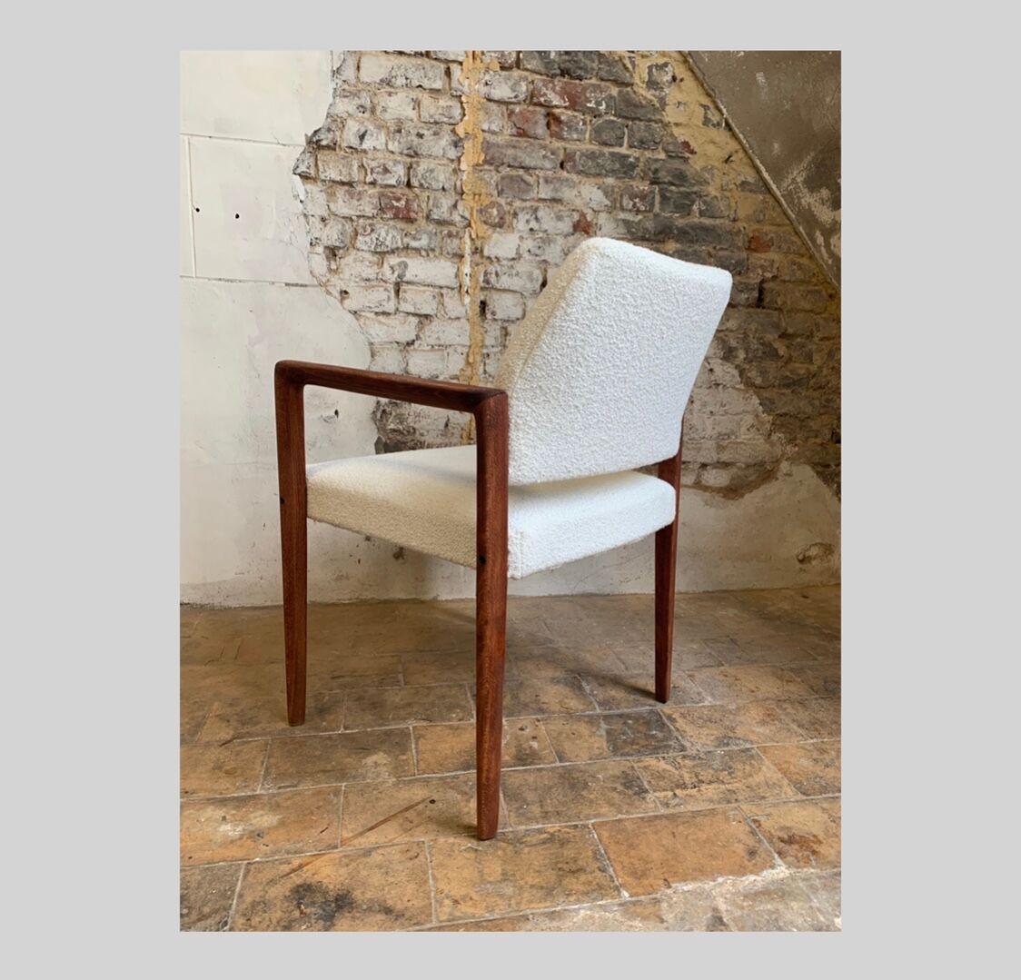 Fauteuil Mid Century bois et tissu laine bouclée