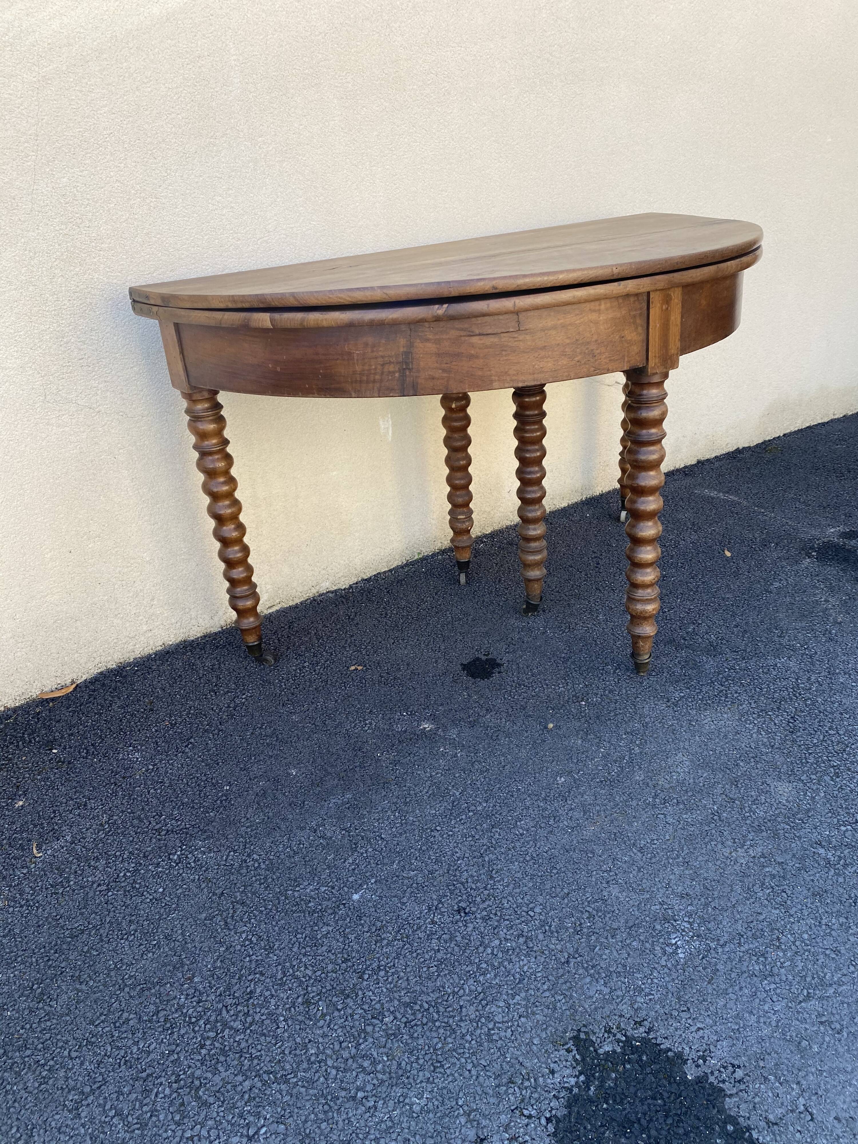 Half moon table Louis Philippe