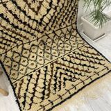 Handcrafted Moroccan Berber carpet 174 x 116 CM