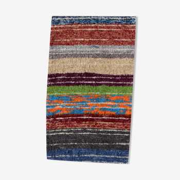 Tapis artisanal 40 x 60 cm multicolor