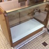 Store window furniture