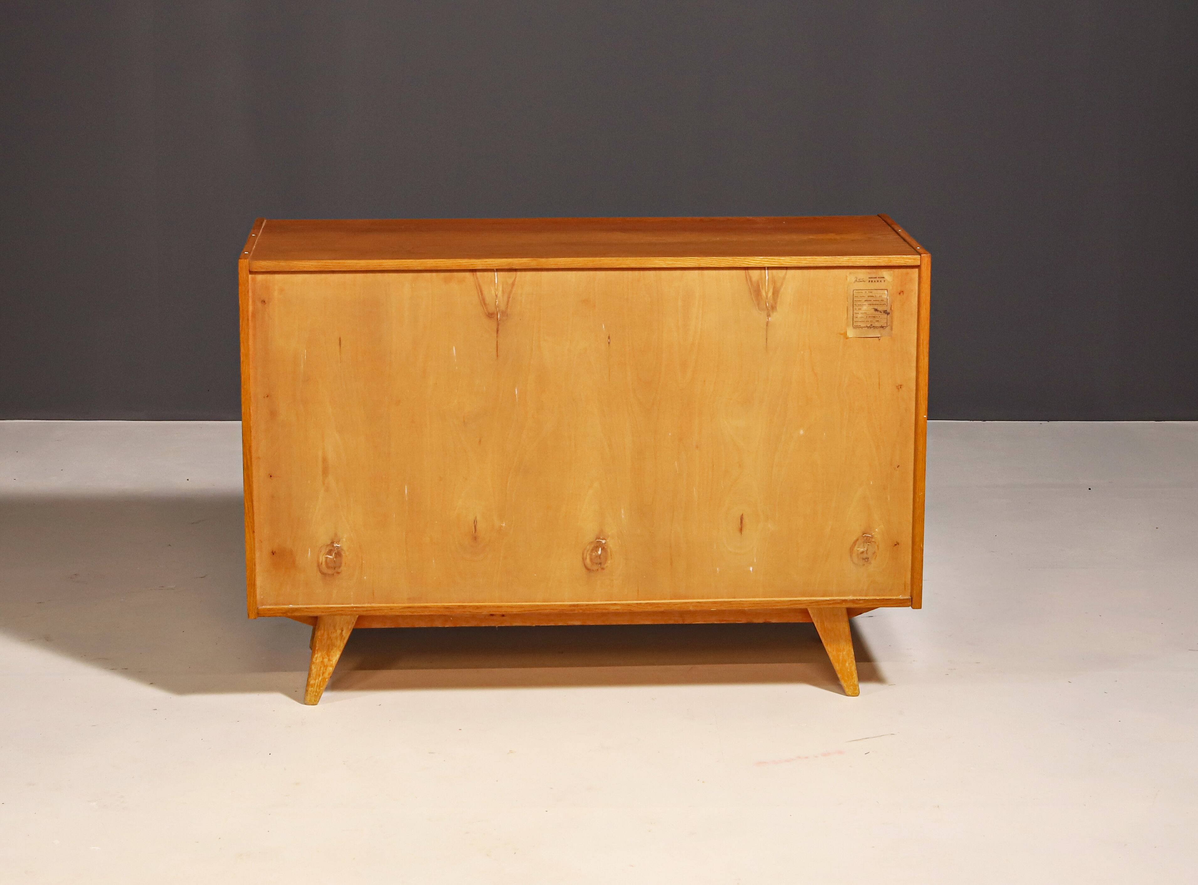 Mid century chest of drawers U458 by Jiří Jiroutek for Interiér Praha, Czechoslovakia, 1960´s