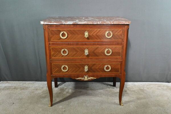 Petite Commode en Acajou – 1ère partie XXe