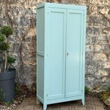 Vintage Parisian wardrobe, blue-green and gray