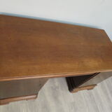 Middle desk in oak and magnifying glass