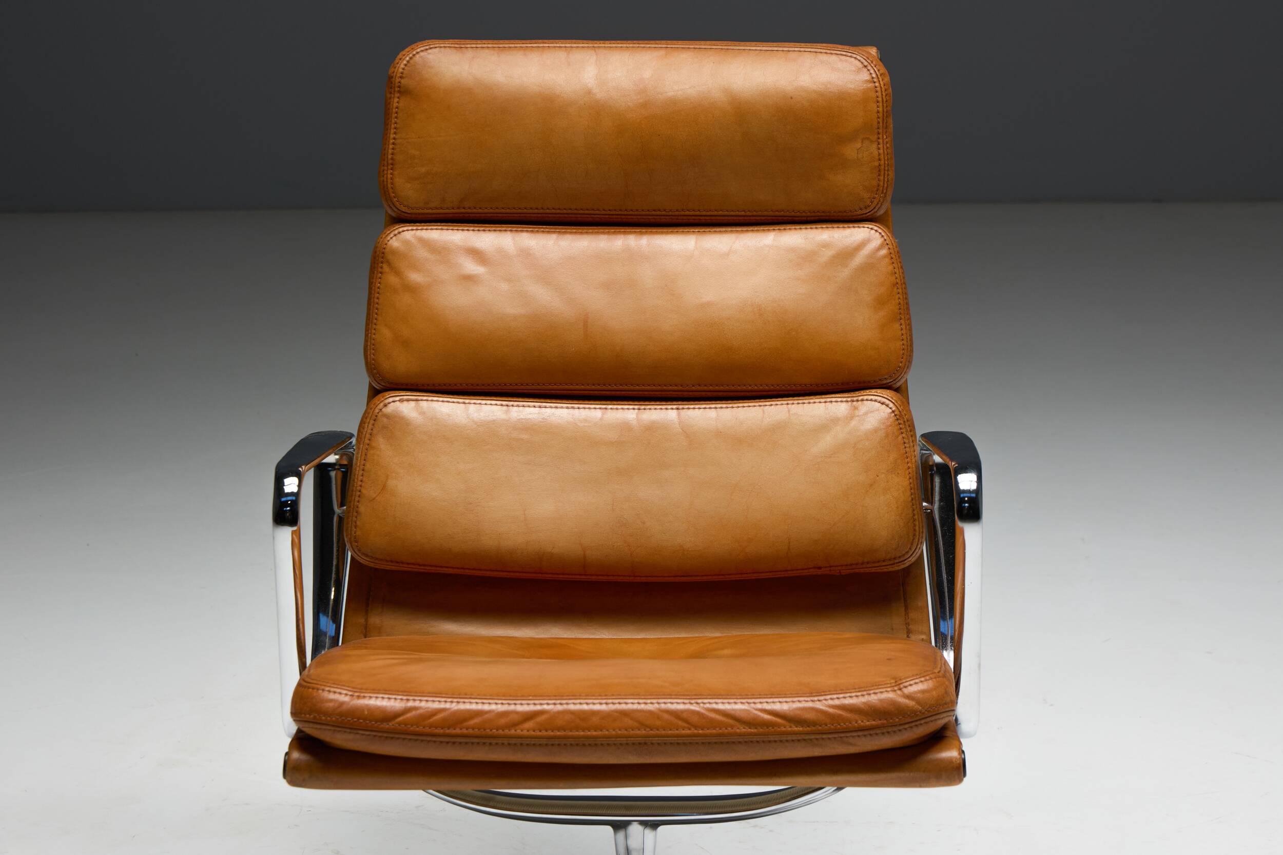 EA216 Soft Pad Chair by Charles and Ray Eames, USA, 1969