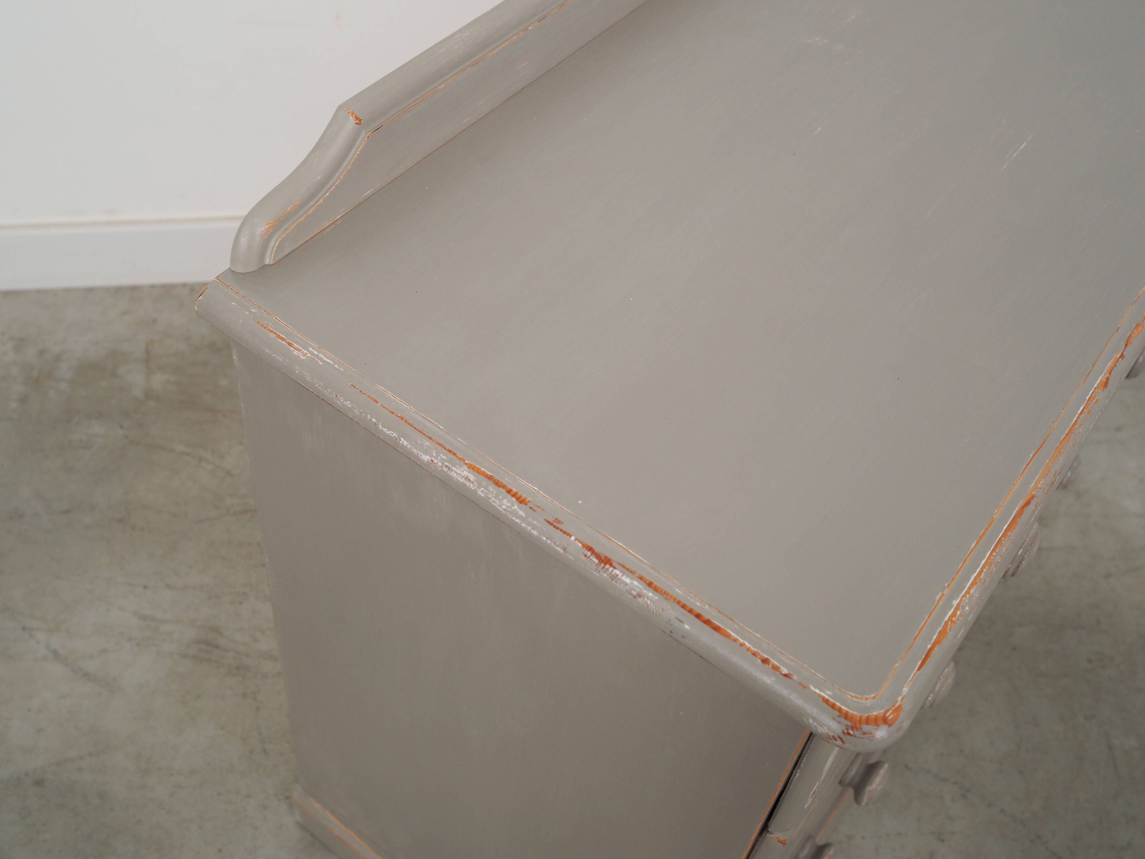 Commode en pin, design danois, années 1960, production : Danemark