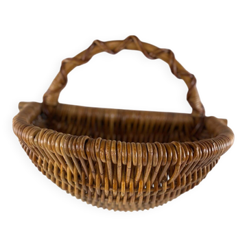 wicker wall basket