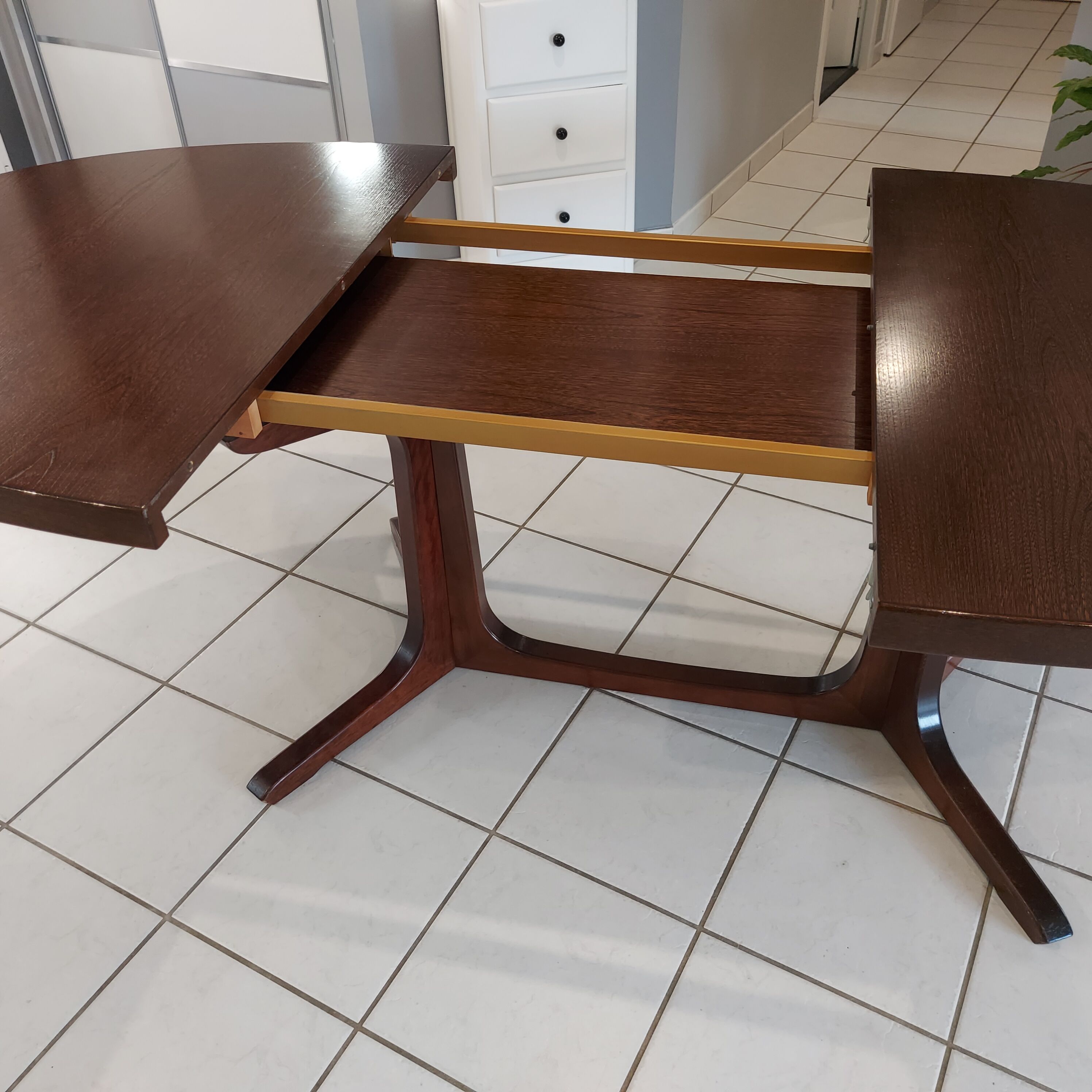 Vintage Baumann house extendable table 1970s