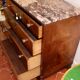 Commode Art Deco en loupe de noyer