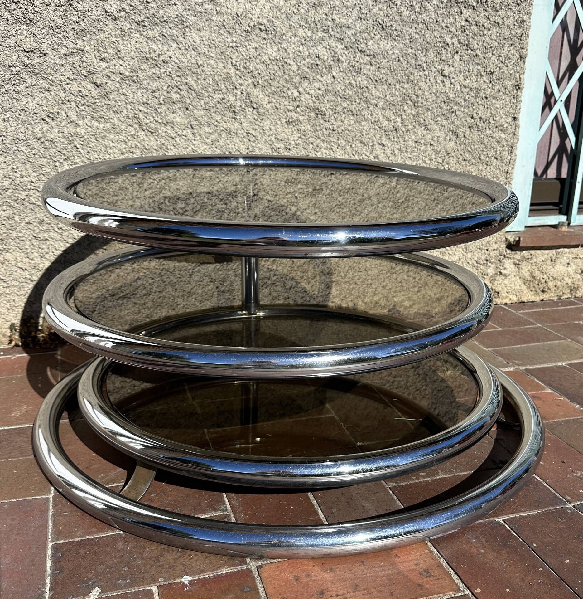 Vintage swivel coffee table by Milo Baughman, Artedis Roche Bobois
