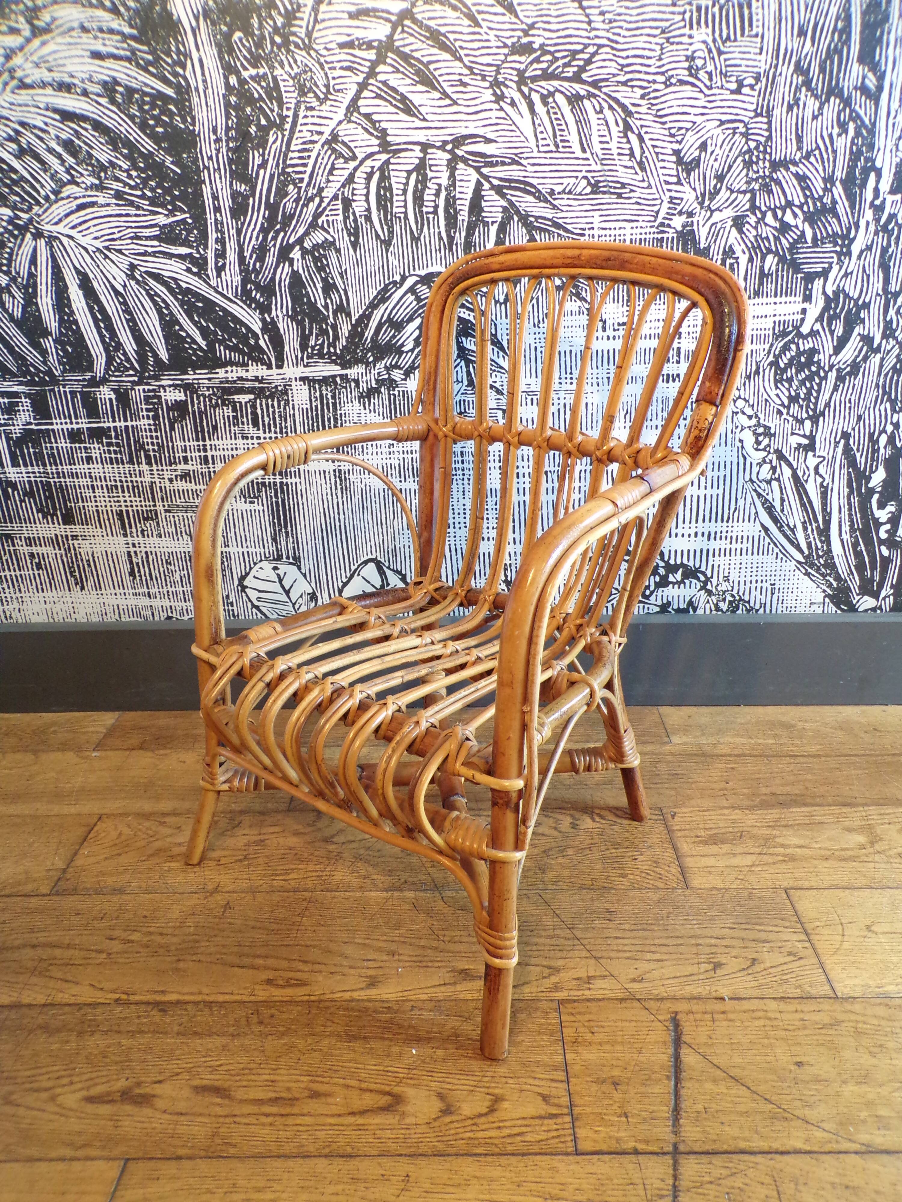 Fauteuil enfant vinatge en osier