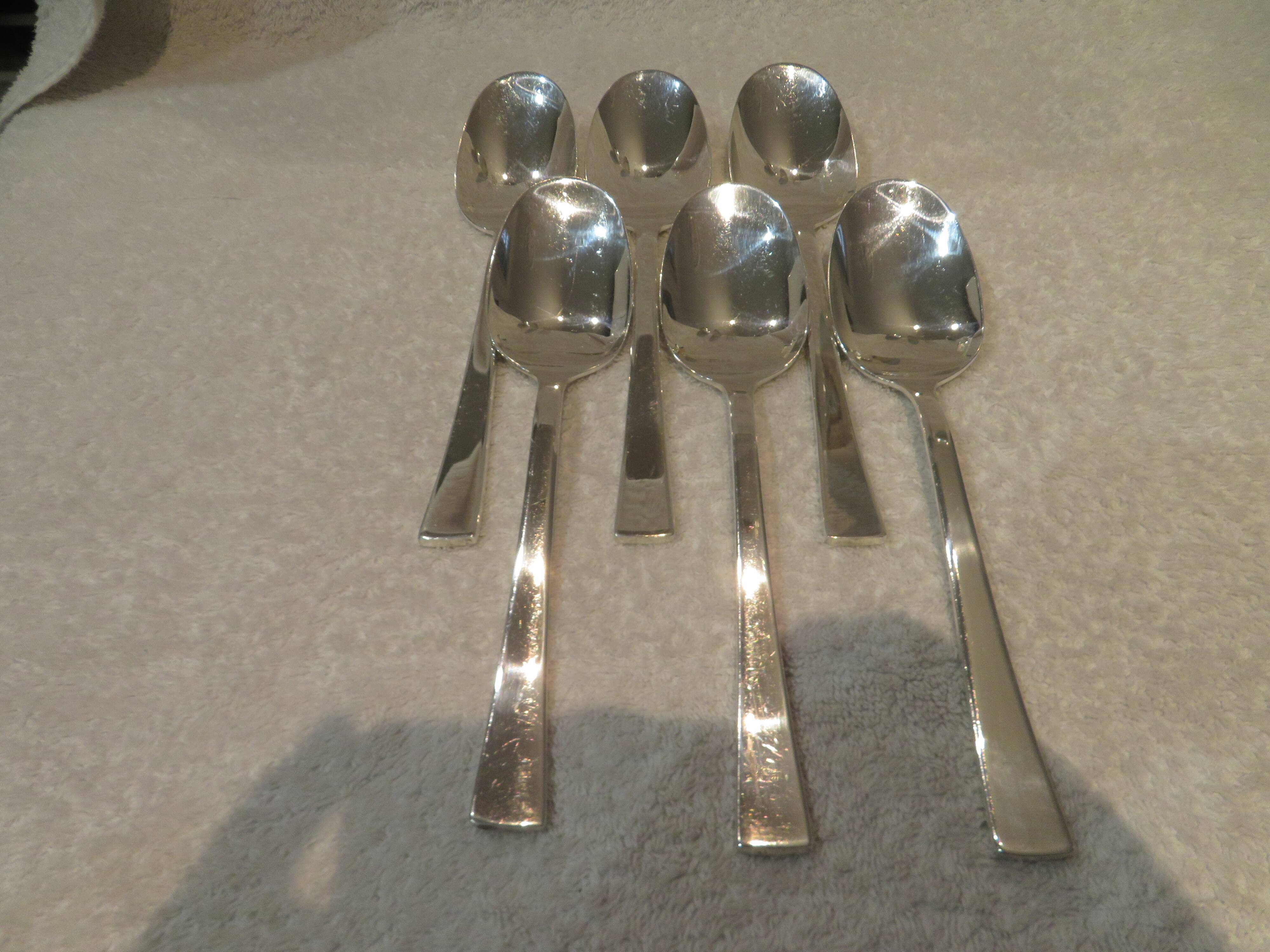 6 silver plated soup spoons by Christofle Concorde, 20.6 cm