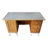 Bureau de maître d’école des années 50