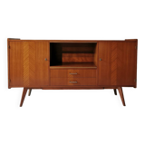 Compass feet sideboard