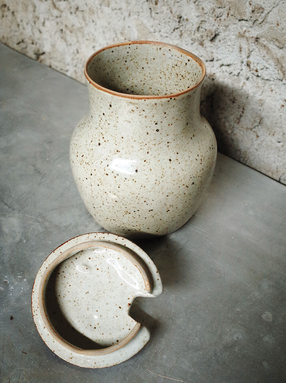 Ceramic covered pot of Vallauris