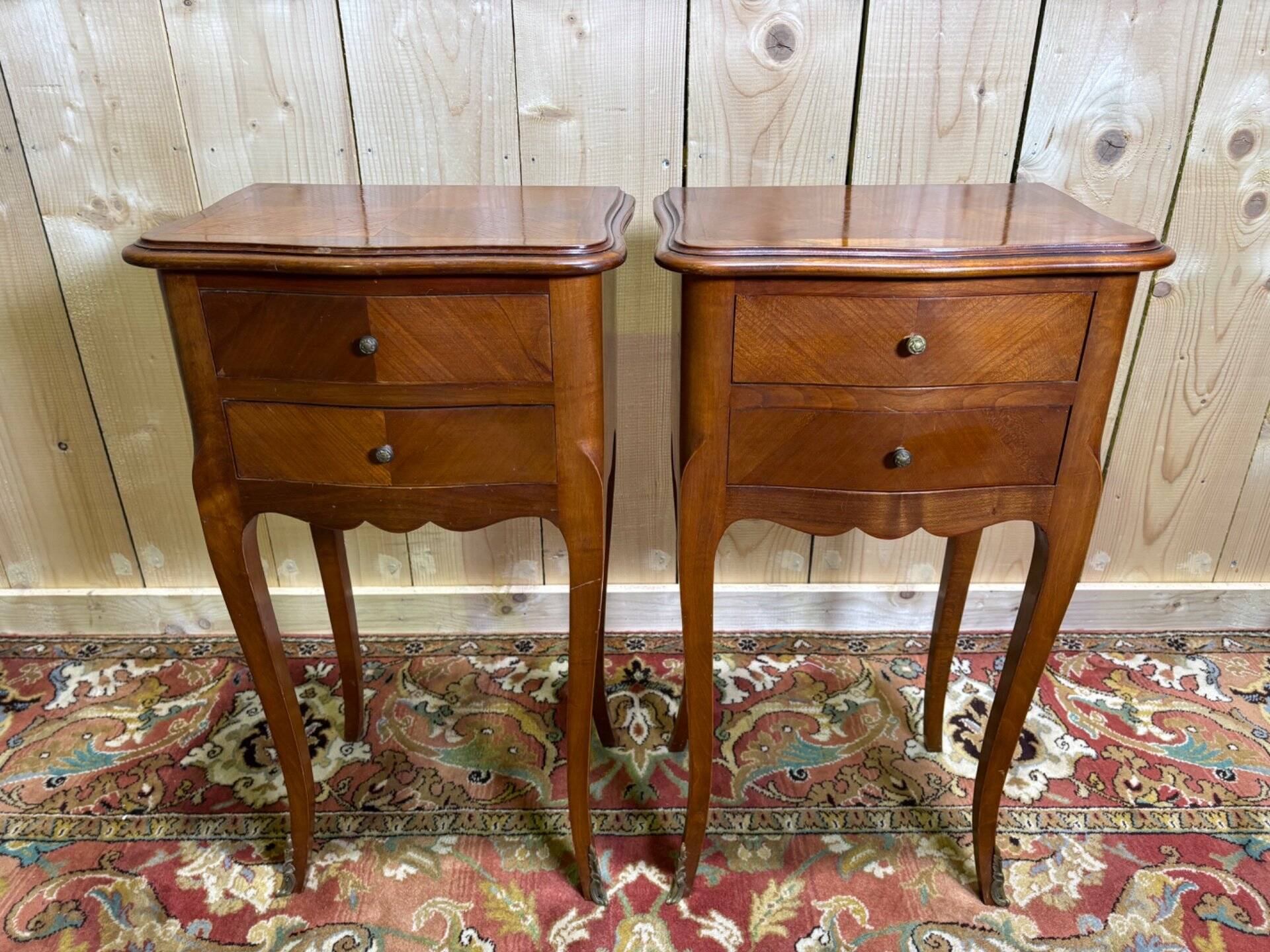Paire de chevets de style Louis XV